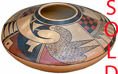 Dianna Tahbo | Hopi Potter | Penfield Gallery of Indian Arts | Albuquerque | New Mexico